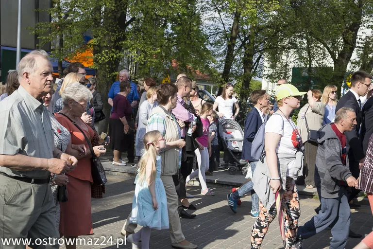 Inscenizacja ślubu Pileckich w Ostrowi (zdjęcia, wideo)
