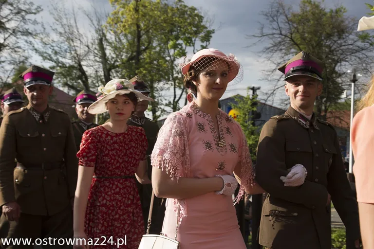 Inscenizacja ślubu Pileckich w Ostrowi (zdjęcia, wideo)