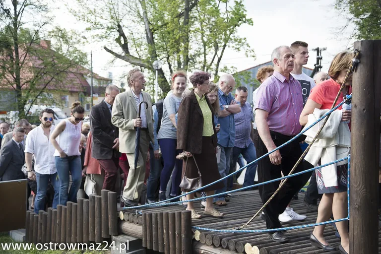 Inscenizacja ślubu Pileckich w Ostrowi (zdjęcia, wideo)