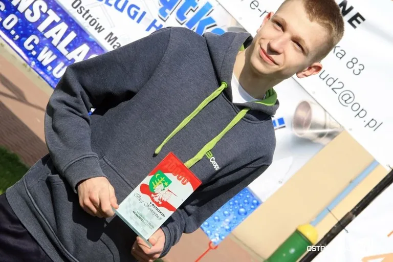 Biegnąć uczcili święto narodowe (zdjęcia)