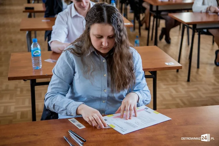 Matura rozpoczęta. Pierwszy język polski (zdjęcia)