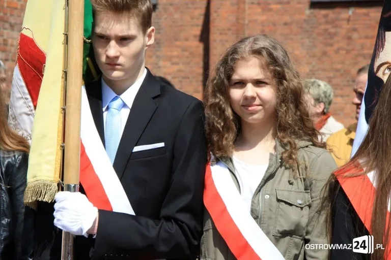 Obchody święta narodowego na placu Wolności (zdjęcia, wideo)