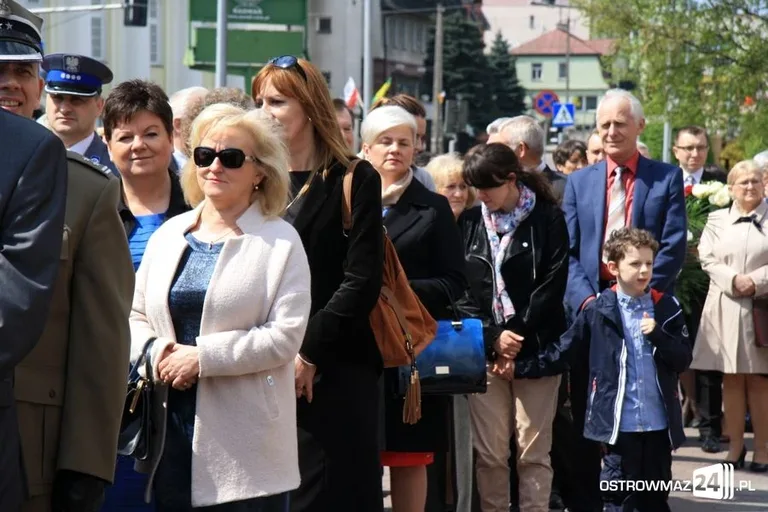 Obchody święta narodowego na placu Wolności (zdjęcia, wideo)