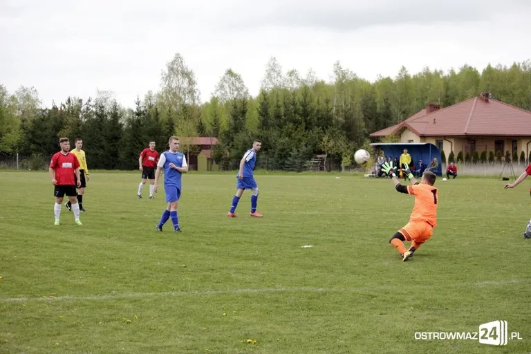 Rzekunianka za mocna dla KS Wąsewo (zdjęcia, wideo)