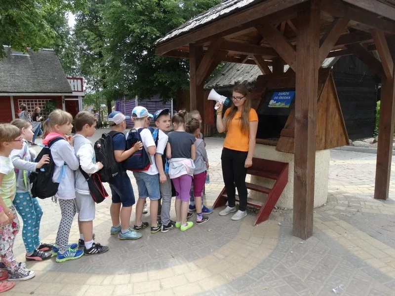 Wycieczka na "Farmę Iluzji" (zdjęcia)