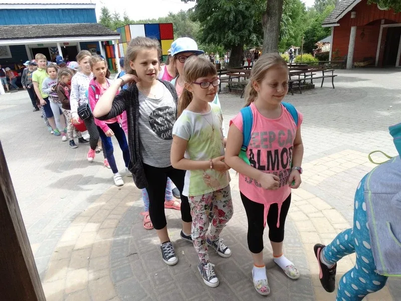 Wycieczka na "Farmę Iluzji" (zdjęcia)