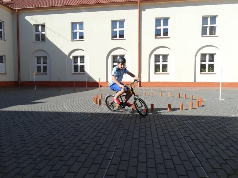 Bezpieczeństwo priorytetem podczas wakacji (zdjęcia)