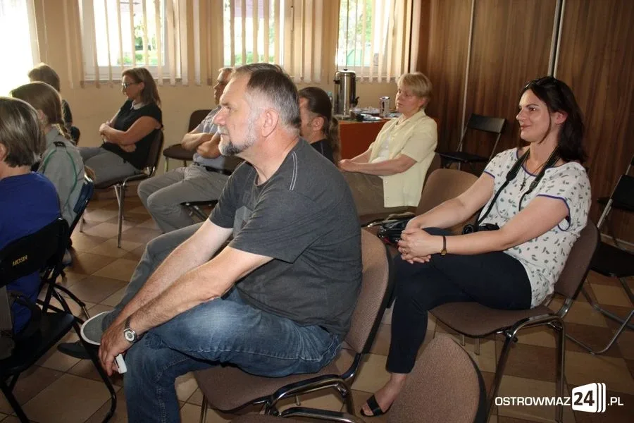 "Spacerkiem po Ostrowi" z Hanką Ordonówną