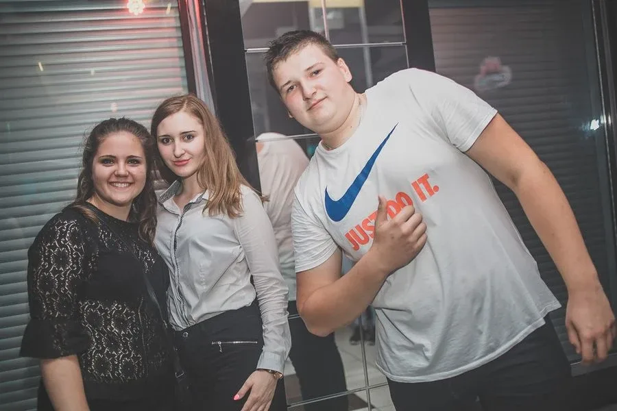 Rozpoczęcie wakacji w klubie Capitol (zdjęcia)