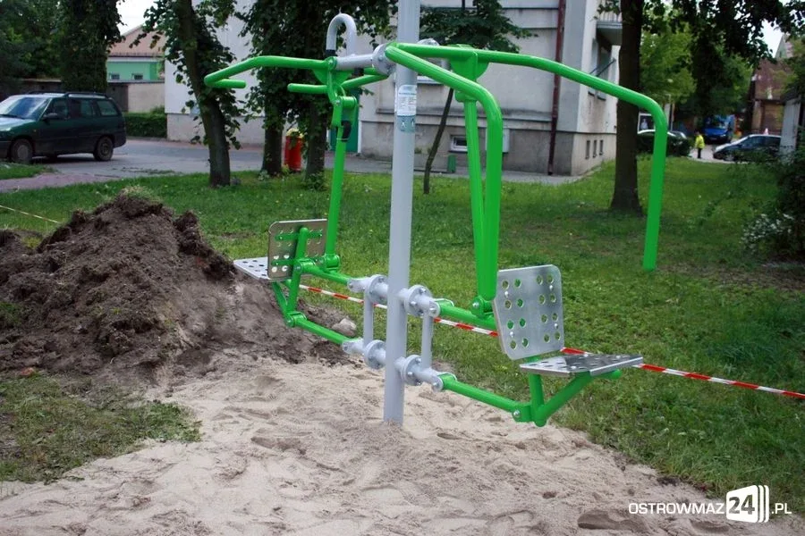 Powstały dwie siłownie pod chmurką (zdjęcia)