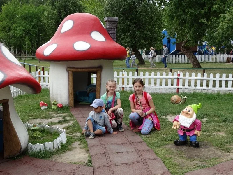 Wycieczka na "Farmę Iluzji" (zdjęcia)