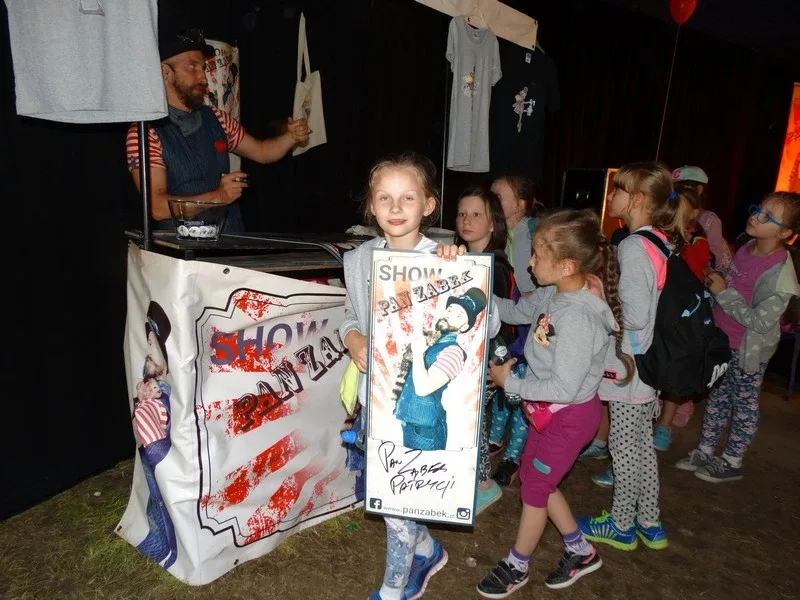 Wycieczka na "Farmę Iluzji" (zdjęcia)