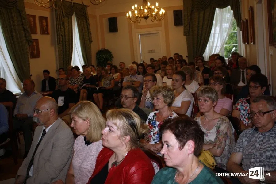 Konferencja IPN w ostrowskim ratuszu (zdjęcia)