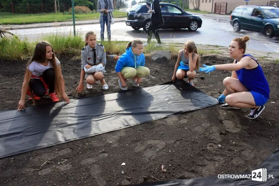Ruszyły prace nad "Skwerkiem obfitości" (zdjęcia)
