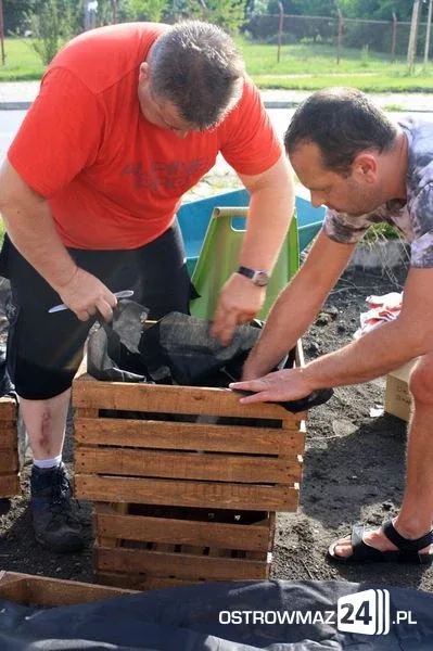 Ruszyły prace nad "Skwerkiem obfitości" (zdjęcia)