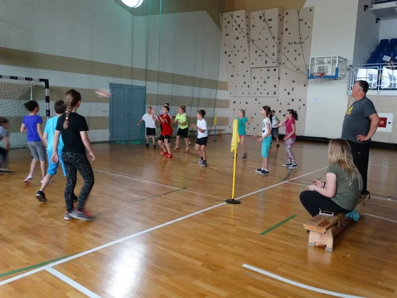 Gry i zabawy naszych rodziców (zdjęcia)