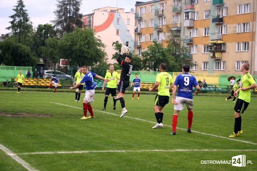 Mazovia za mocna dla Ostrovii (zdjęcia, wideo)