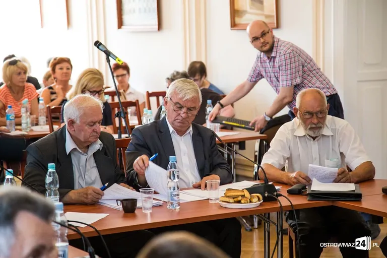 Budżet uchwalony. Burmistrz z absolutorium (zdjęcia, wideo)