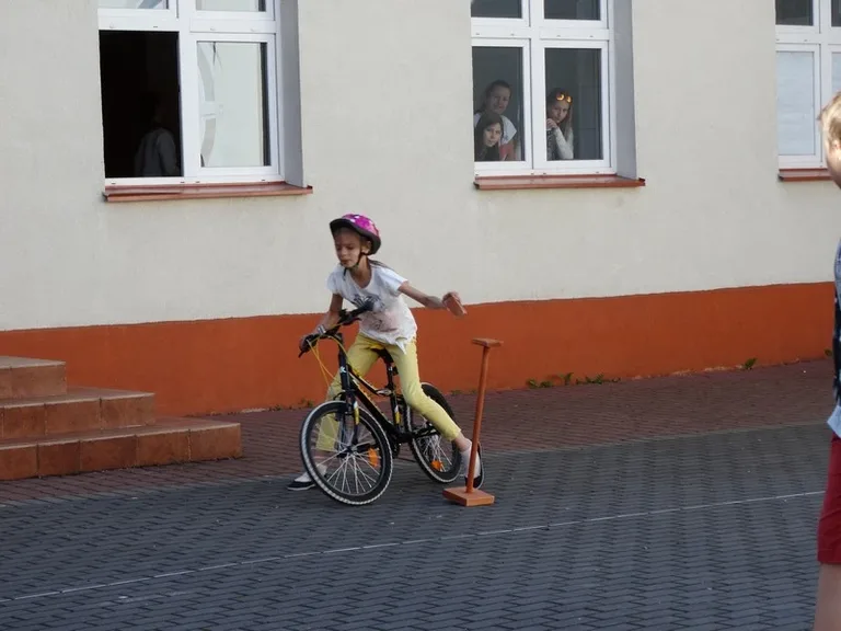 Bezpieczeństwo priorytetem podczas wakacji (zdjęcia)