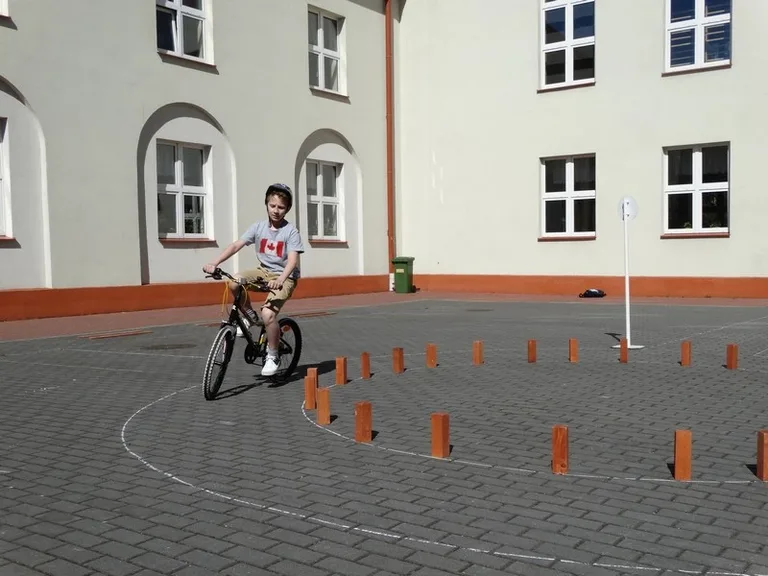 Bezpieczeństwo priorytetem podczas wakacji (zdjęcia)