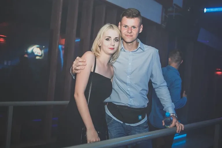 Rozpoczęcie wakacji w klubie Capitol (zdjęcia)