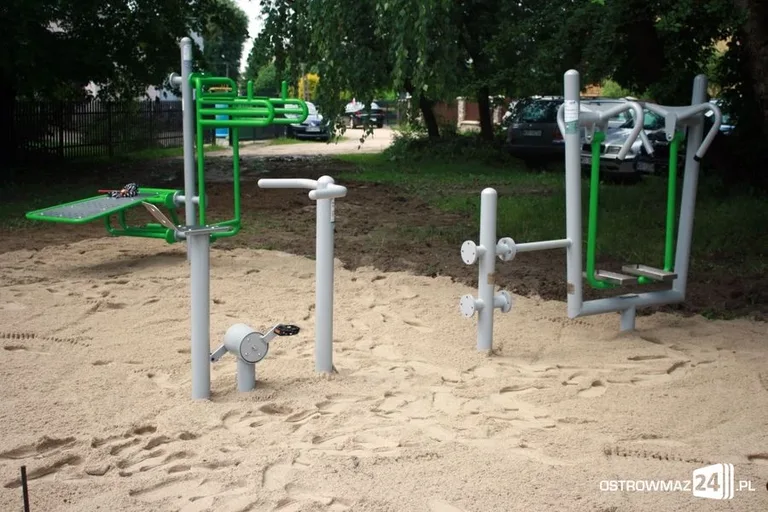 Powstały dwie siłownie pod chmurką (zdjęcia)