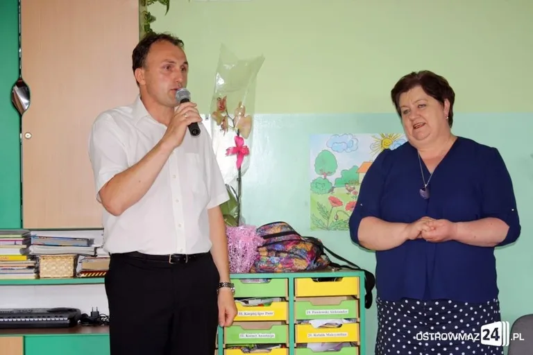 Maluchy pożegnały przedszkole (zdjęcia)