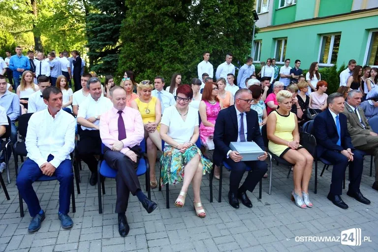 Zakończenie roku szkolnego 2015/2016 (nowe zdjęcia)