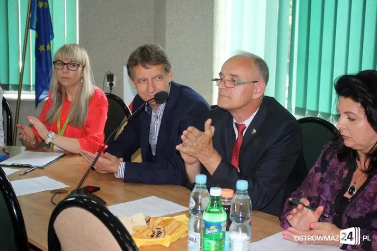 Trzecia sesja młodzieżowej rady gminy (zdjęcia)