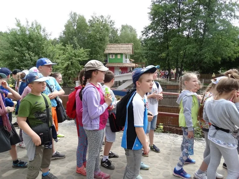 Wycieczka na "Farmę Iluzji" (zdjęcia)