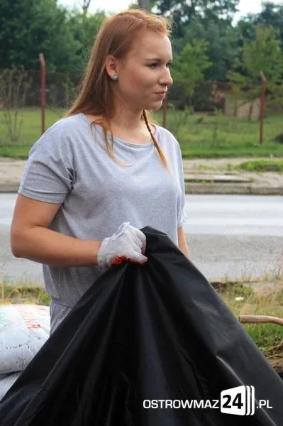 Ruszyły prace nad "Skwerkiem obfitości" (zdjęcia)