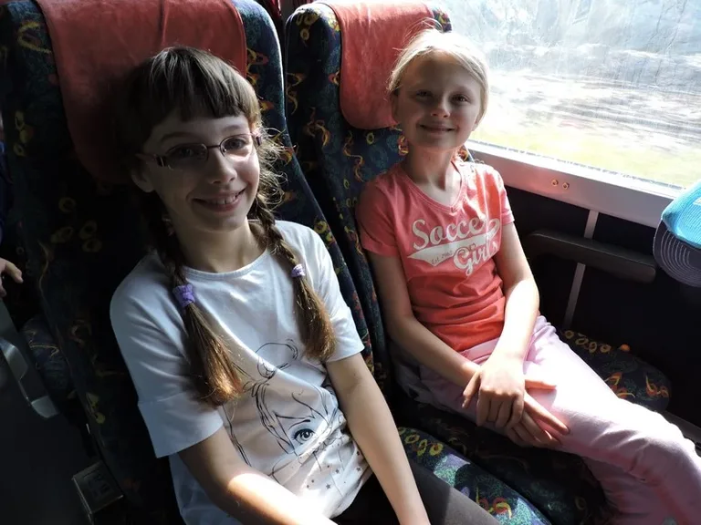 Wycieczka uczniów do Milanówka i Otrębus