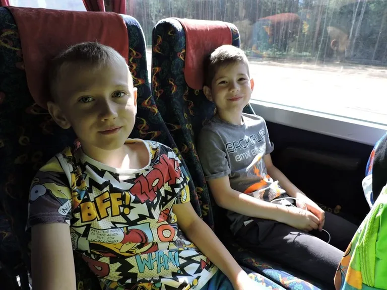 Wycieczka uczniów do Milanówka i Otrębus