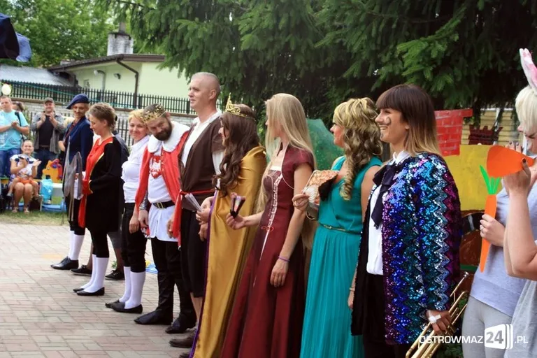 "Kot w butach" w ostrowskim przedszkolu (zdjęcia, wideo)