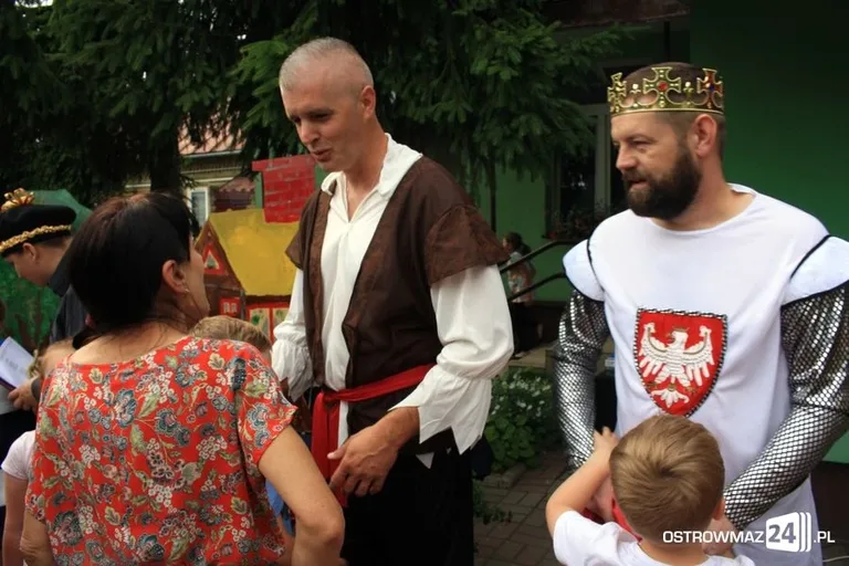 "Kot w butach" w ostrowskim przedszkolu (zdjęcia, wideo)