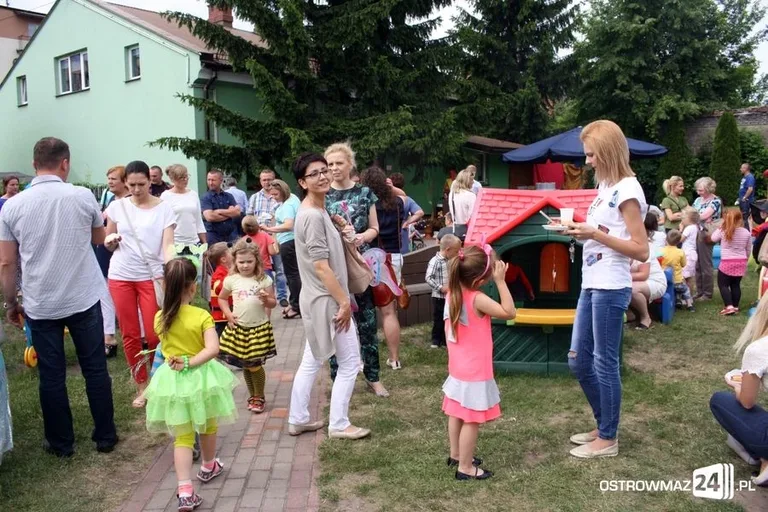 "Kot w butach" w ostrowskim przedszkolu (zdjęcia, wideo)