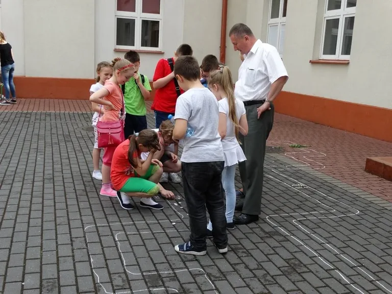 Gry i zabawy naszych rodziców (zdjęcia)