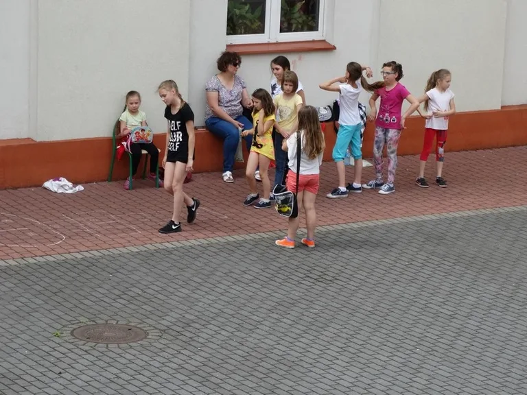 Gry i zabawy naszych rodziców (zdjęcia)