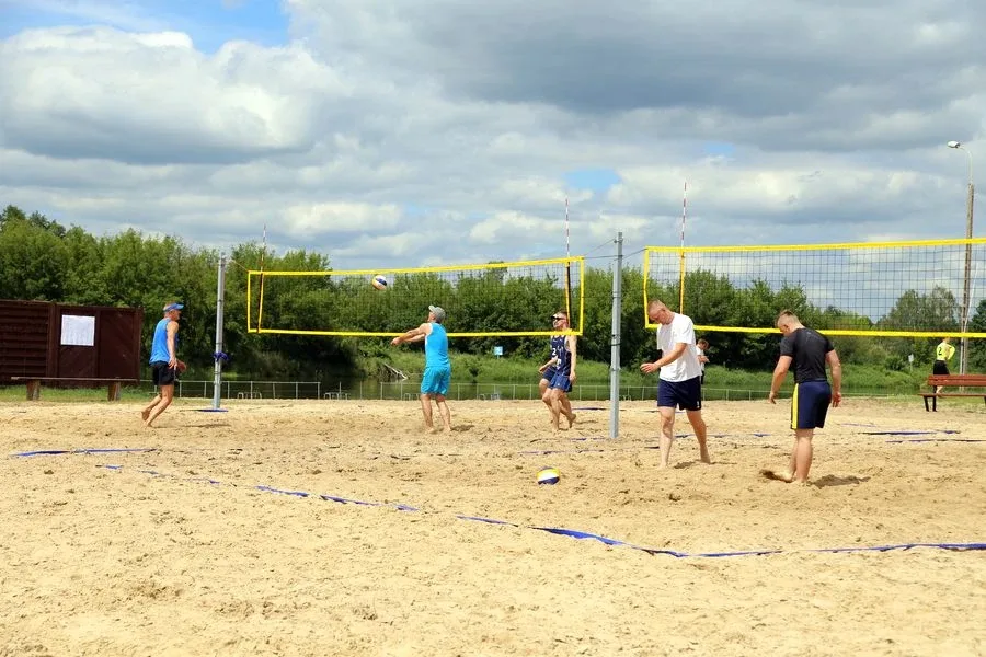 Turniej plażowej piłki siatkowej za nami (zdjęcia)
