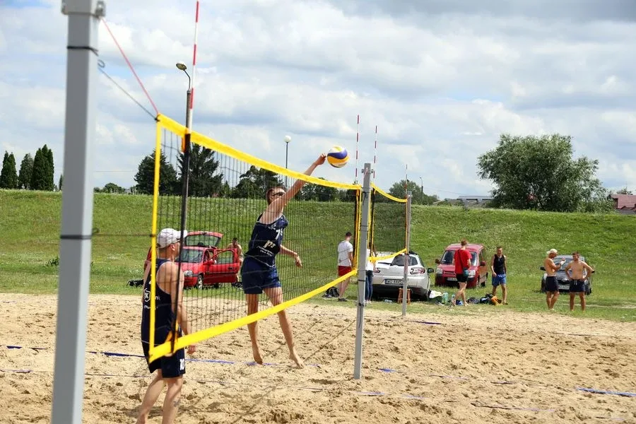 Turniej plażowej piłki siatkowej za nami (zdjęcia)