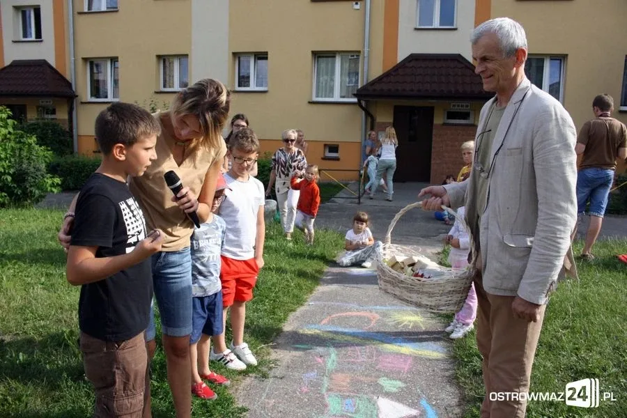 Wakacyjne podwórko rozpoczęło lato w MDK (zdjęcia)