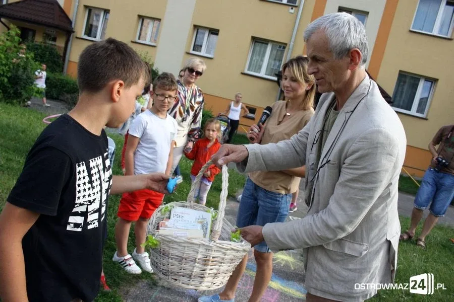 Wakacyjne podwórko rozpoczęło lato w MDK (zdjęcia)