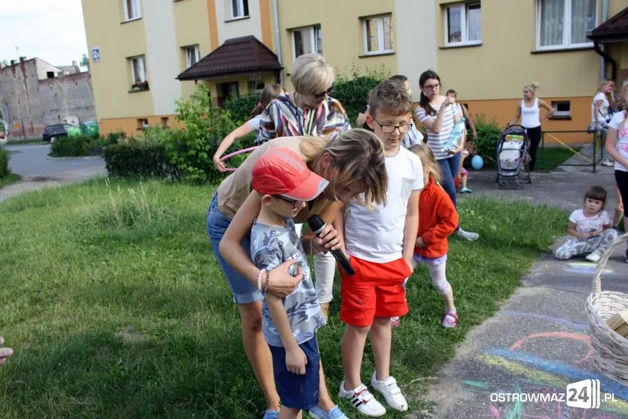 Wakacyjne podwórko rozpoczęło lato w MDK (zdjęcia)