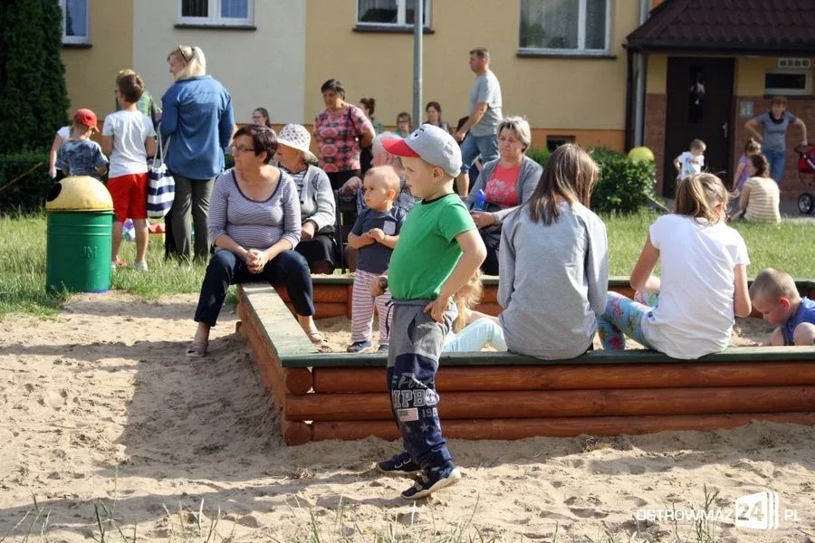 Wakacyjne podwórko rozpoczęło lato w MDK (zdjęcia)