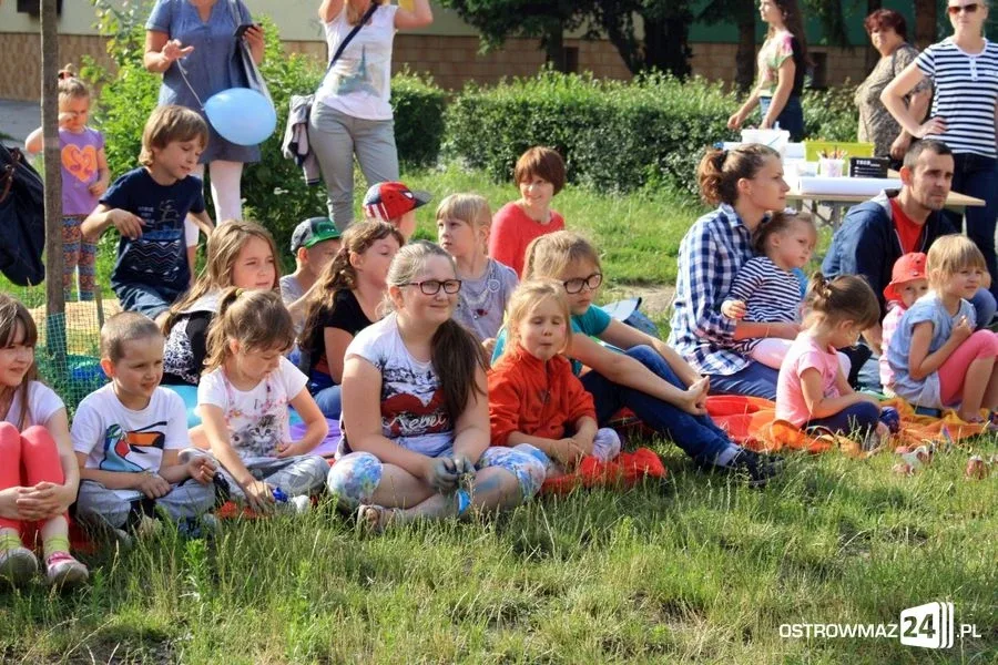 Wakacyjne podwórko rozpoczęło lato w MDK (zdjęcia)