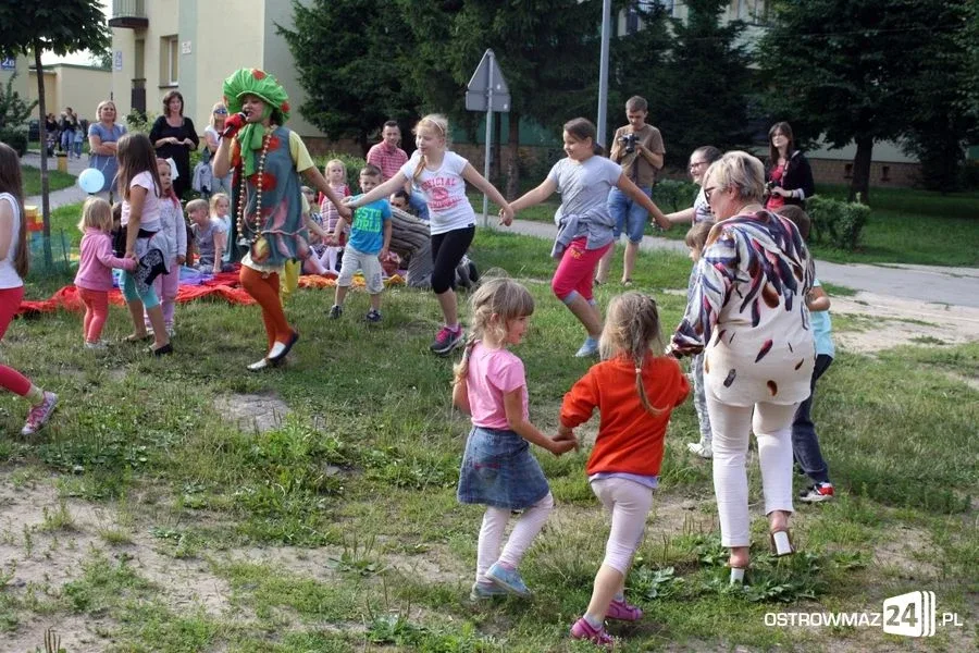 Wakacyjne podwórko rozpoczęło lato w MDK (zdjęcia)