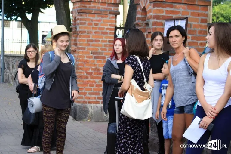 Ostrowska młodzież wyruszyła na ŚDM (zdjęcia)