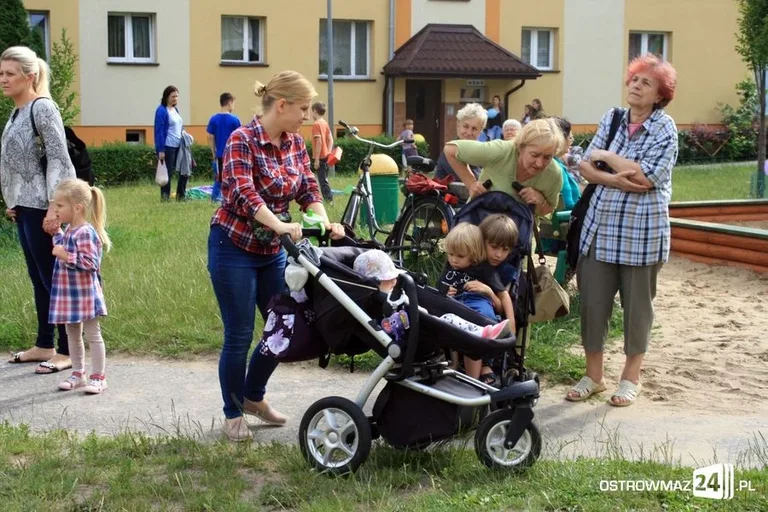 Wakacyjne podwórko rozpoczęło lato w MDK (zdjęcia)