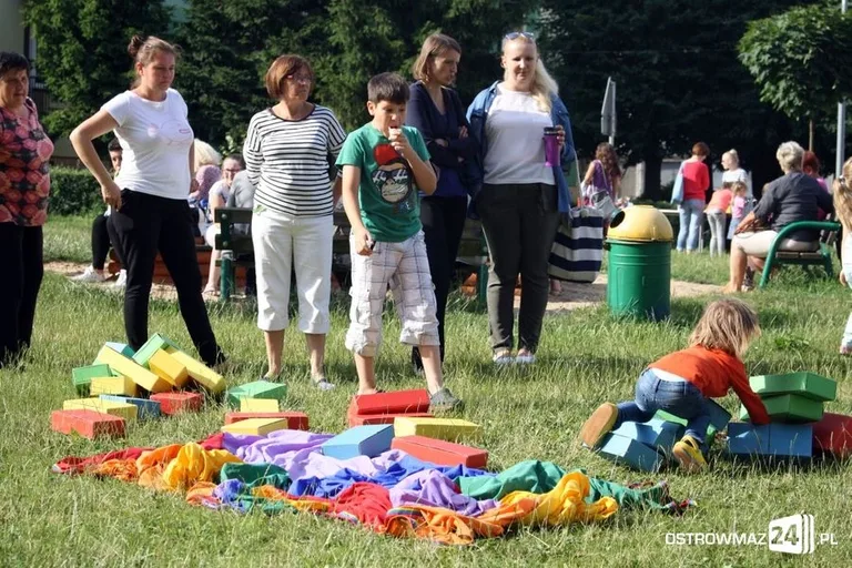 Wakacyjne podwórko rozpoczęło lato w MDK (zdjęcia)