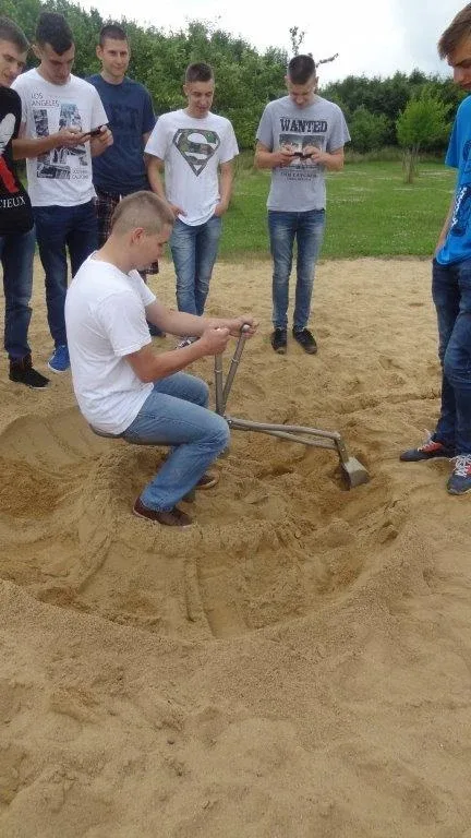 Uczniowie ZS CKR na zagranicznym stażu (zdjęcia)